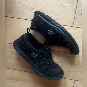 Skechers women’s  Black Athletic Shoes